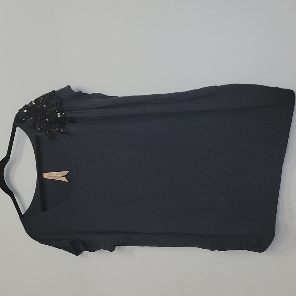 Tunic knit top Charcoal gray 18/20 Sequin Detail